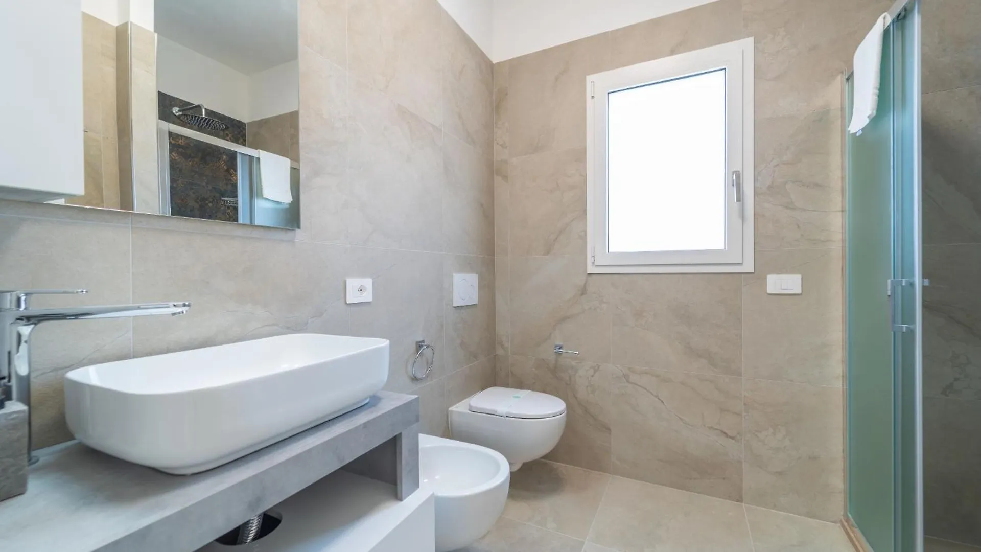 بيت للعطل A & L Apartment T غولفو أرانتْشي