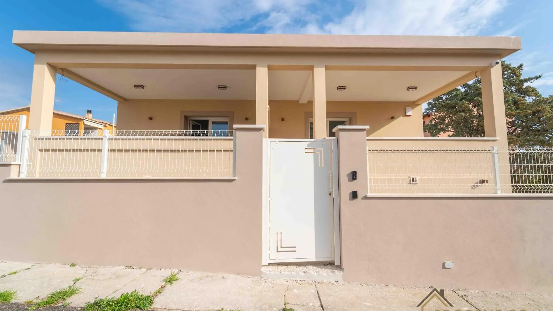 A & L Apartment T غولفو أرانتْشي بيت للعطل
