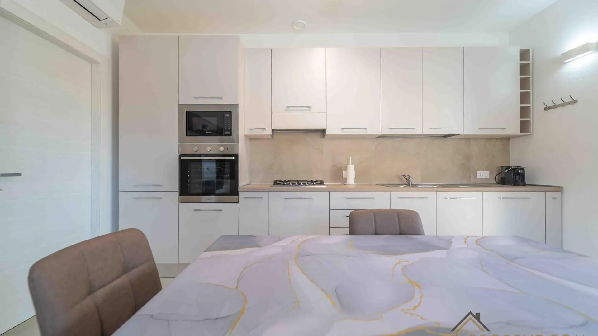 بيت للعطل A & L Apartment T غولفو أرانتْشي