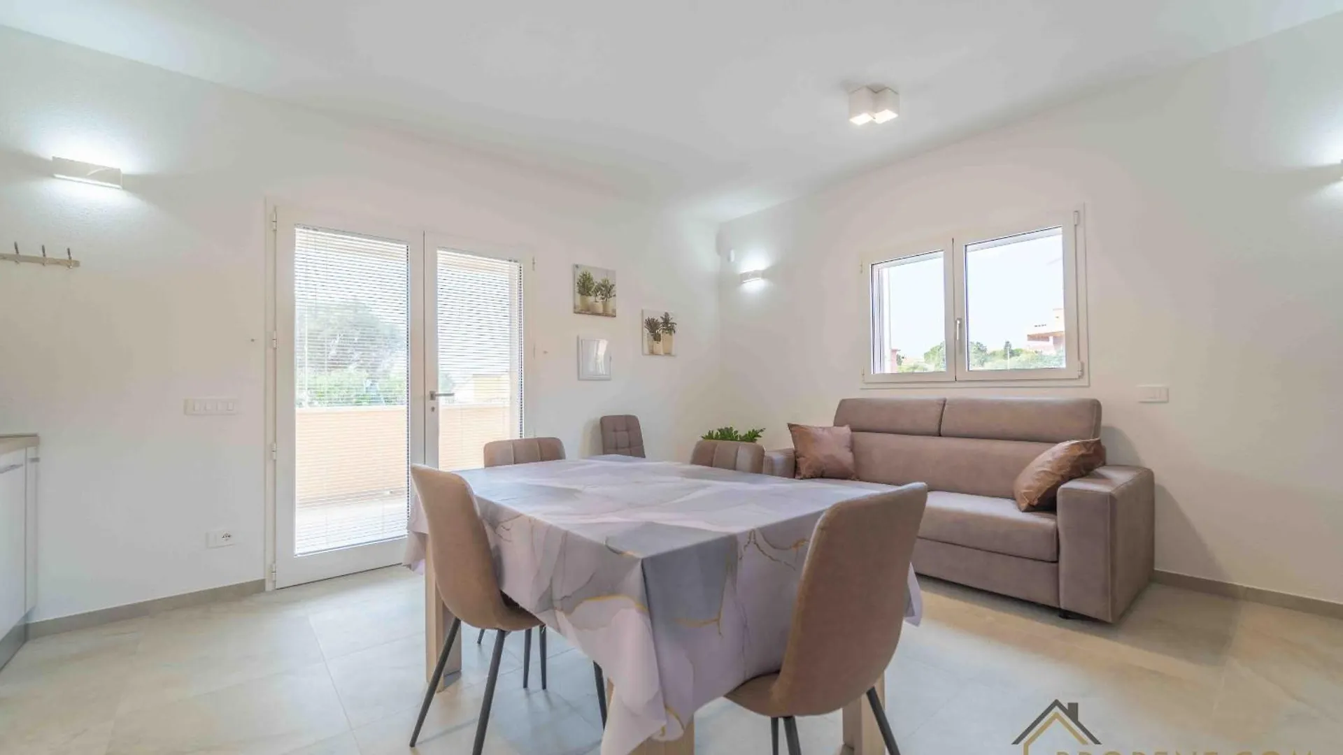 A & L Apartment T غولفو أرانتْشي إيطاليا