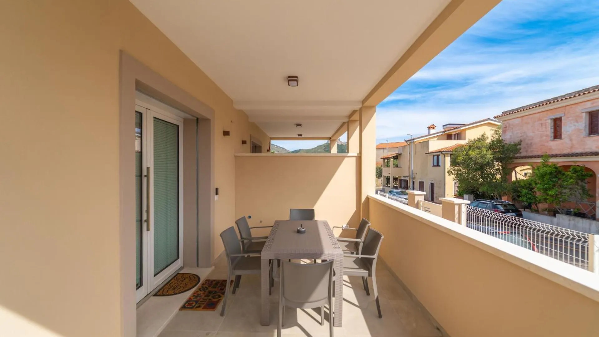 بيت للعطل A & L Apartment T غولفو أرانتْشي