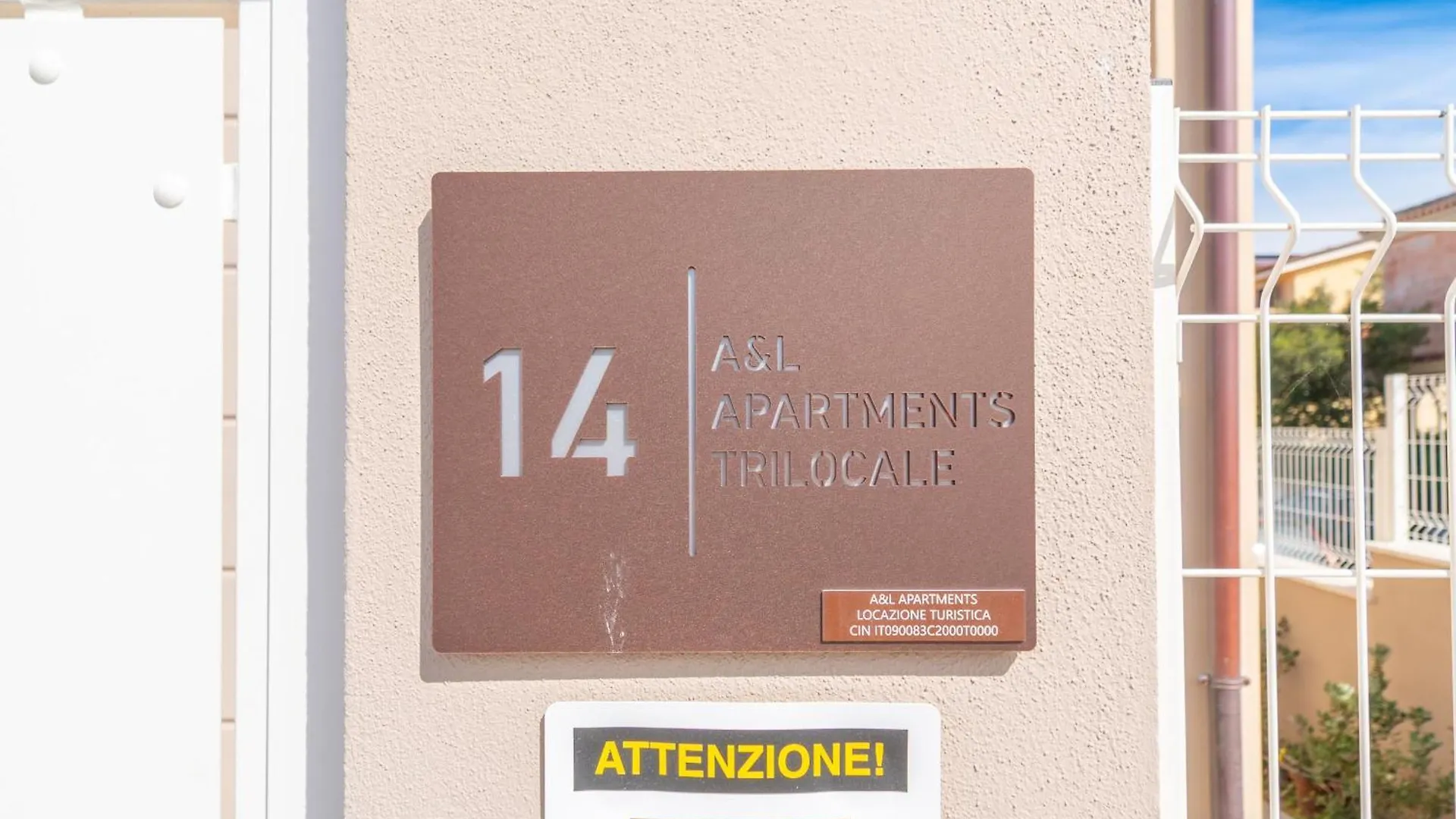 A & L Apartment T غولفو أرانتْشي إيطاليا